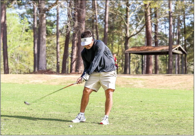 TCHS Golf Goes Low
