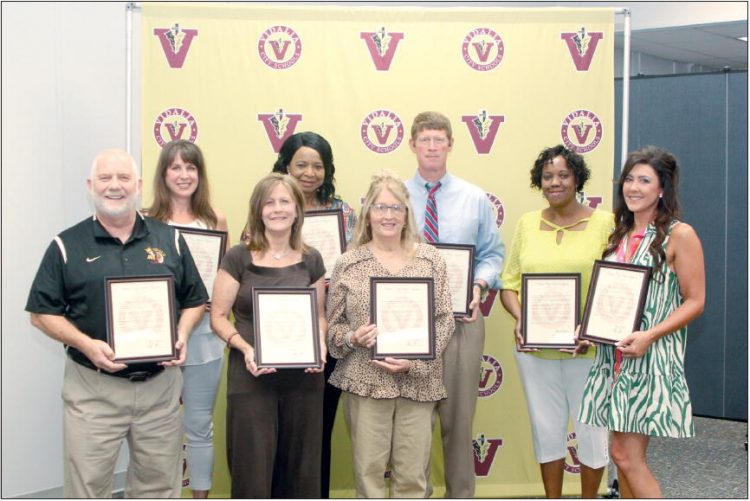 Vidalia Board of Education Honors Retirees