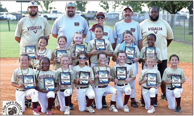 8u VRD Girls Are District Champs