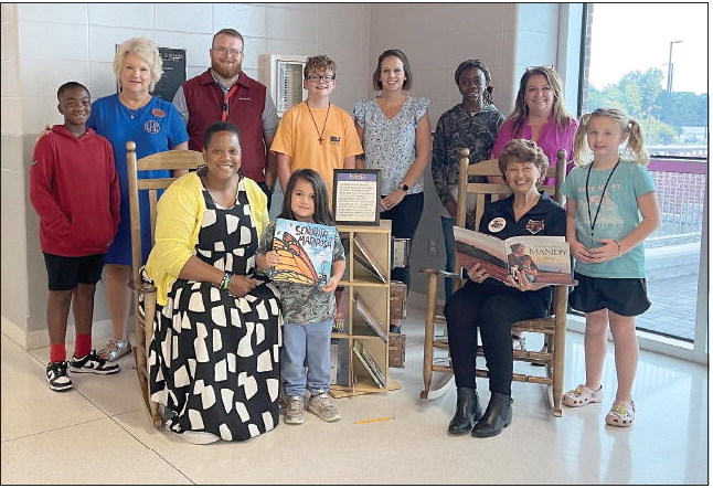 Farmers Home Furniture Donates  Rockers to Wheeler County Schools