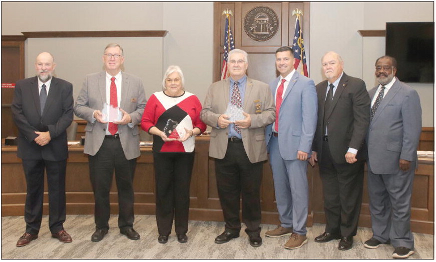 Toombs Commission Honors Retirees